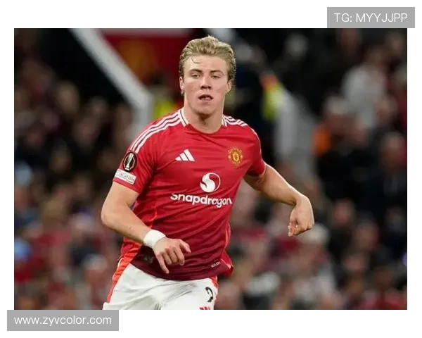 好友透露霍伊伦加盟曼联时年轻无怨恨一家人始终支持红魔